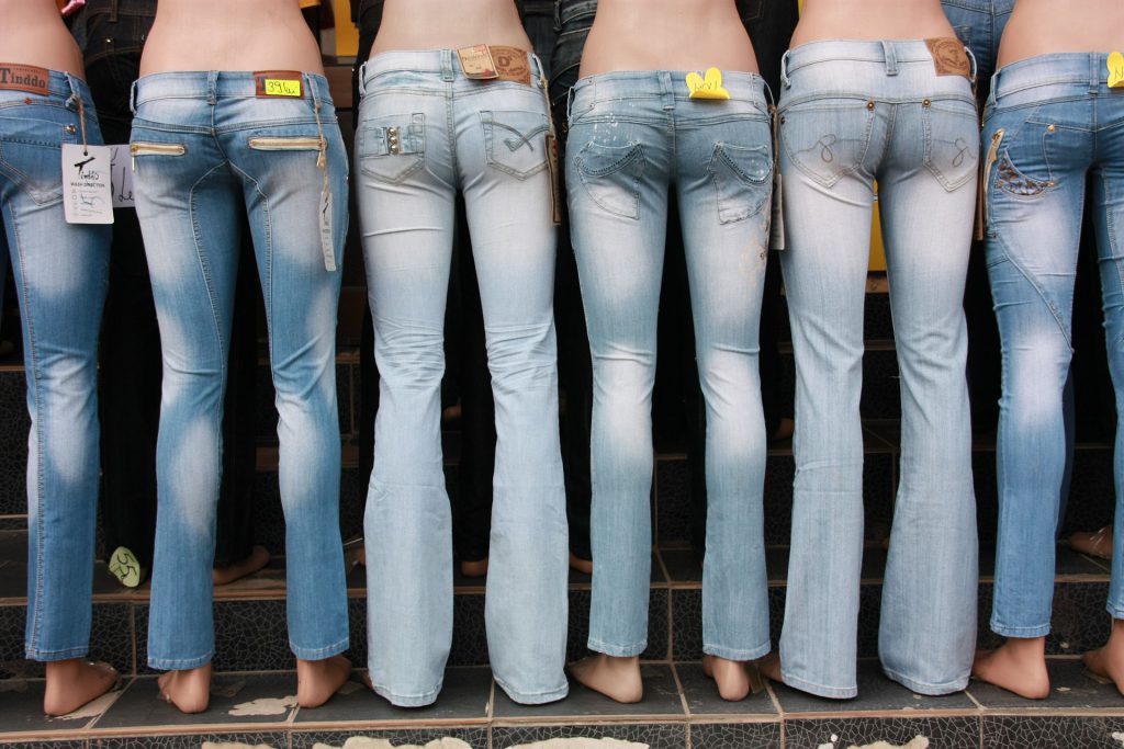 Low rise jeans were very popular in the first decade of XXI century 2000-2010.